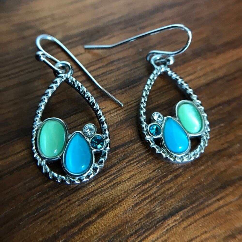 Lia Sophia "Belle Isle" Silver Tone w/Glass Cat's Eye & Cut Crystals Earrings